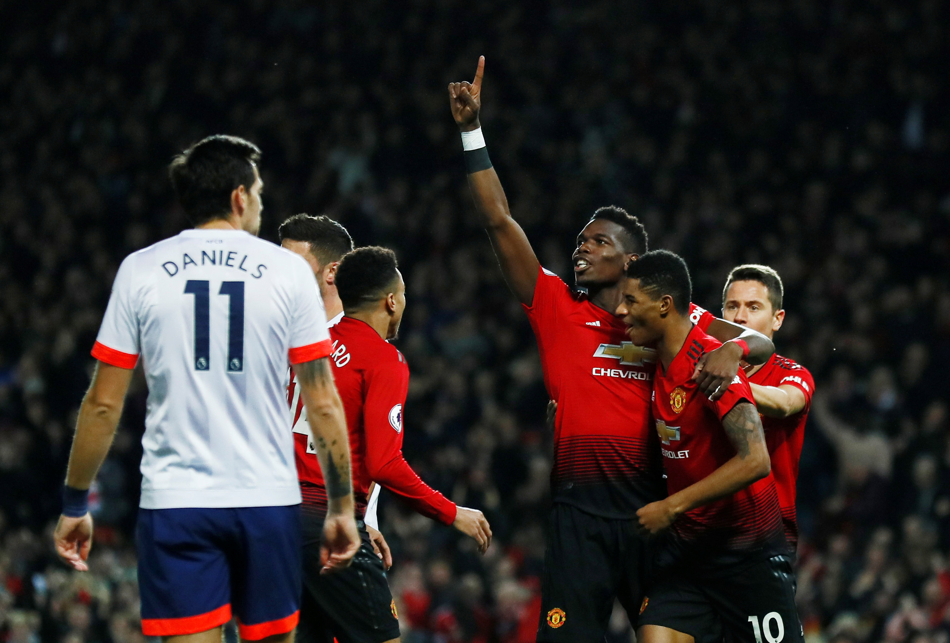 起为法国足 起为法国足